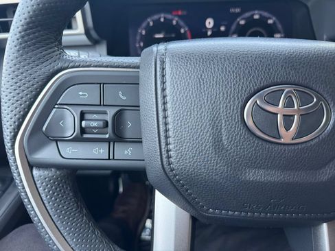Used 2025 Toyota Tacoma TRD Sport w/ TRD Sport Upgrade Package AWD/4WD image 29