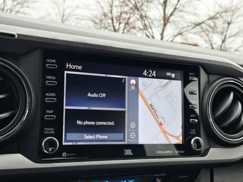 Used 2020 Toyota Tacoma TRD Off-Road w/ TRD Premium Off Road Package image 30