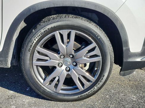 Certified 2022 Honda Pilot Sport image 8