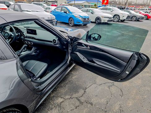 Used 2024 MAZDA MX-5 Miata RF Grand Touring image 28