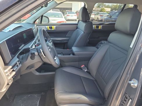 New 2026 Hyundai Santa Fe SEL FWD image 11