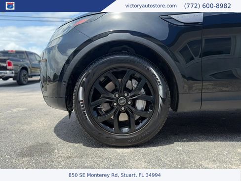Used 2019 Land Rover Discovery SE AWD/4WD image 12