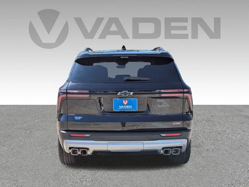 New 2026 Chevrolet Traverse Z71 w/ Enhanced Driving Package AWD/4WD image 29