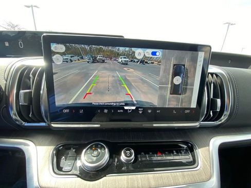 New 2026 Ford Expedition Max Platinum w/ Platinum Ultimate Package image 16