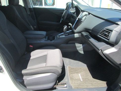 Used 2023 Subaru Outback Premium AWD/4WD image 14