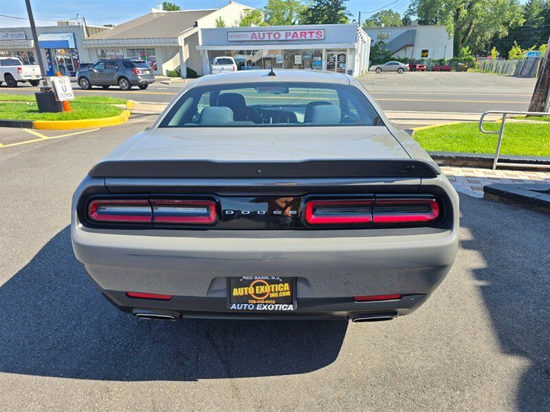 Used 2019 Dodge Challenger GT w/ Blacktop Package AWD/4WD image 22