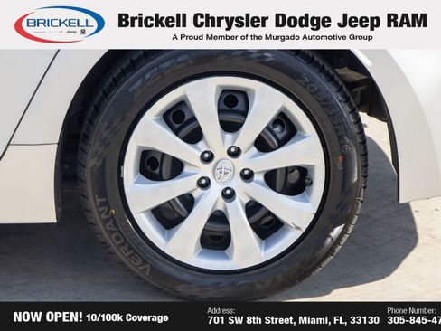 Used 2022 Toyota Corolla LE image 33