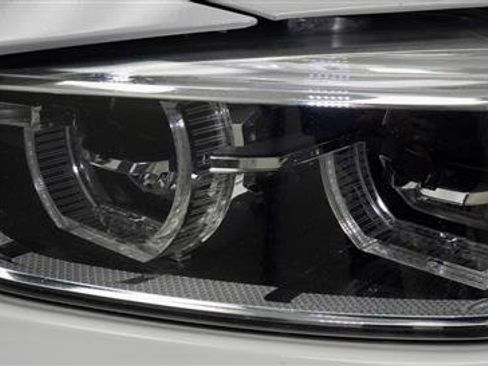 Used 2016 BMW 340i xDrive Sedan image 47