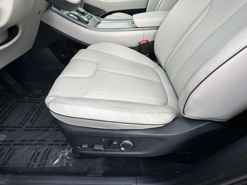 Used 2023 Hyundai Palisade Calligraphy w/ Cargo Package AWD/4WD image 23