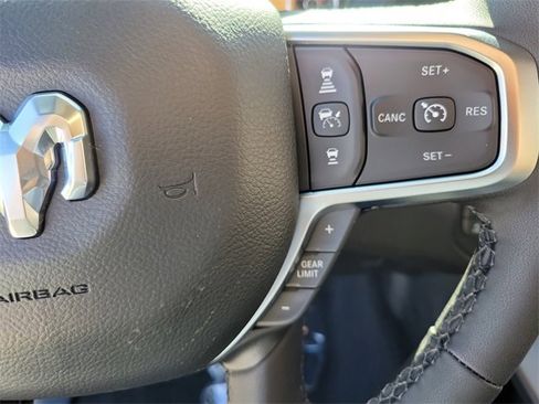 New 2026 RAM 1500 Big Horn/Lone Star image 24