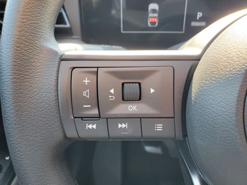 New 2025 Nissan Kicks SV w/ Illumination Package image 14