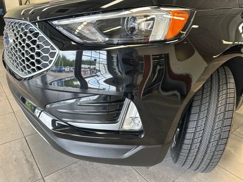 Used 2024 Ford Edge SEL w/ Convenience Package AWD/4WD image 18