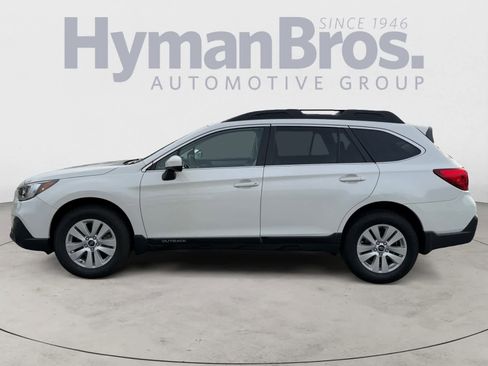 Used 2019 Subaru Outback 2.5i Premium w/ Popular Package #2 AWD/4WD image 7