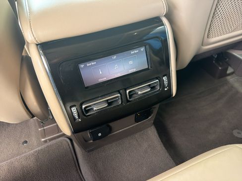 Used 2022 Lincoln Aviator Reserve AWD/4WD image 19