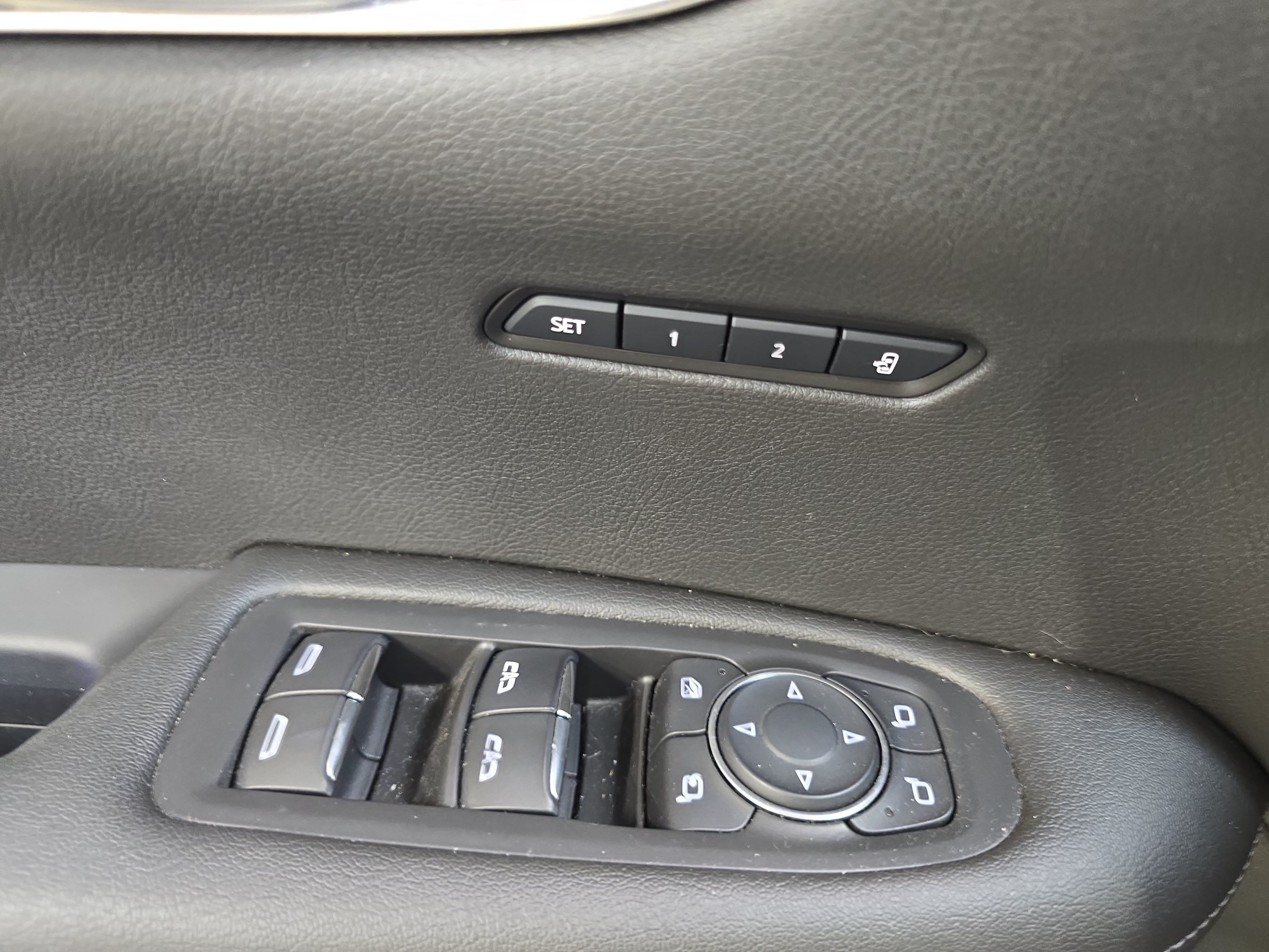 Used 2021 Cadillac XT6 Sport AWD/4WD image 25