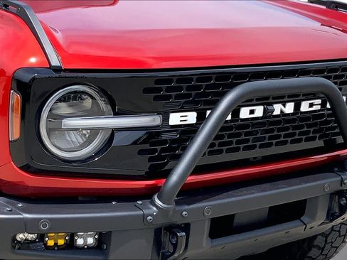 Used 2023 Ford Bronco Wildtrak AWD/4WD image 29