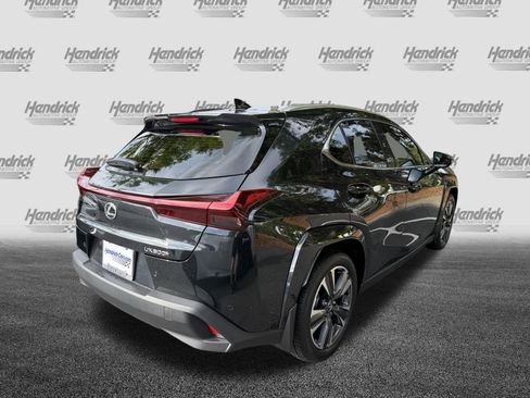 Certified 2026 Lexus UX 300h FWD image 9