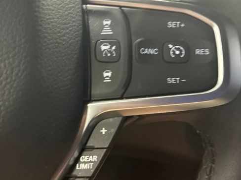Used 2025 RAM 1500 Big Horn AWD/4WD image 25