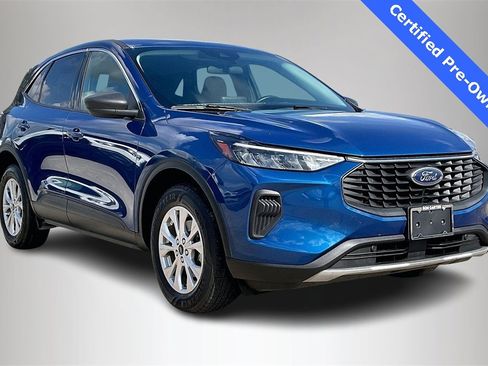 Used 2023 Ford Escape Active image 1