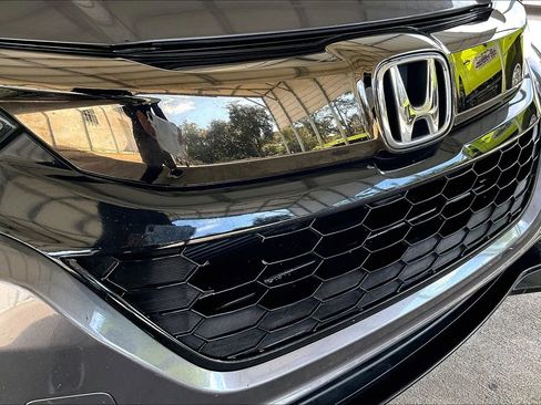 Used 2021 Honda HR-V Sport image 29