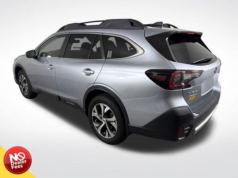 Used 2020 Subaru Outback Limited XT w/ Popular Package #2 AWD/4WD image 6