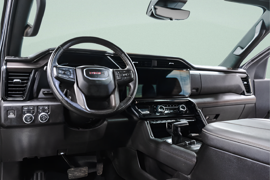 Used 2024 GMC Sierra 1500 AT4 w/ Technology Package AWD/4WD image 26