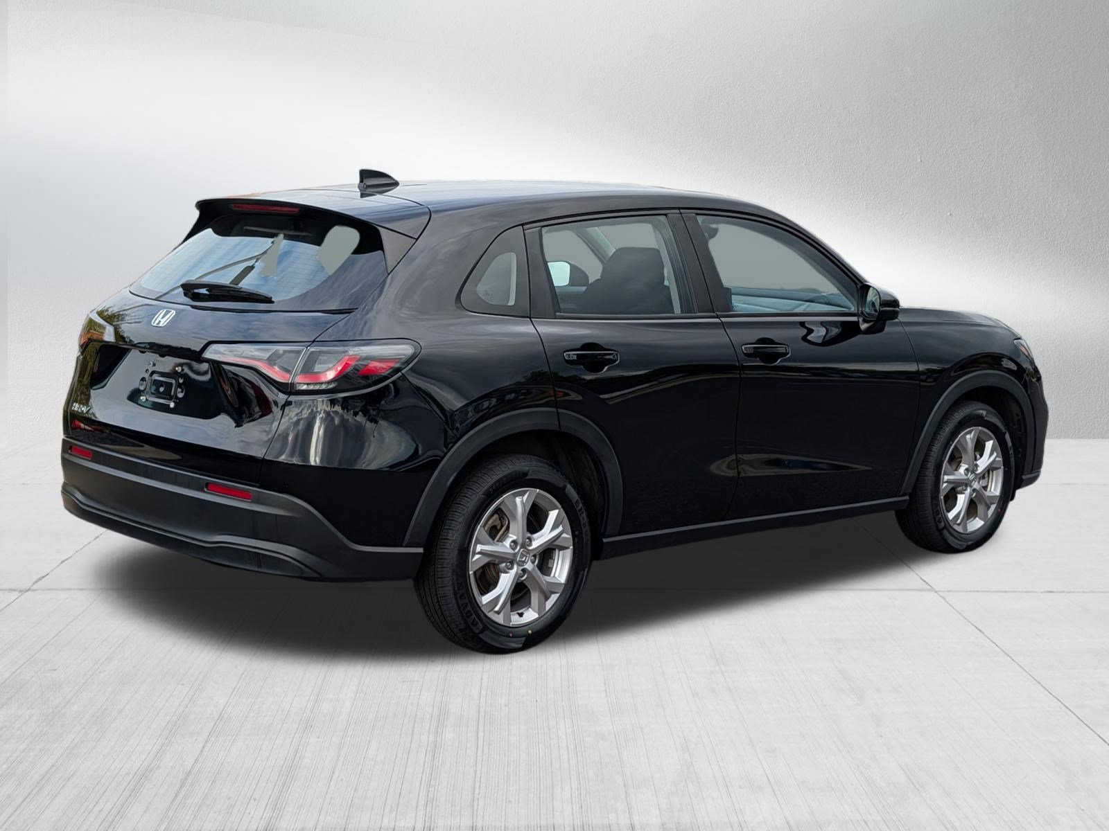 Used 2024 Honda HR-V LX image 7