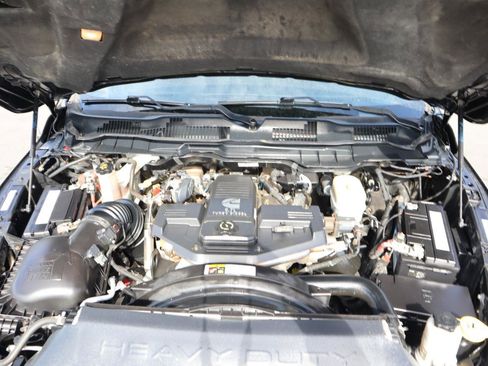 Used 2017 RAM 3500 Laramie image 19