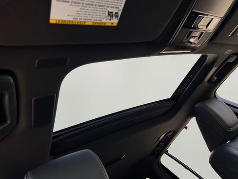 New 2026 Lexus LX 700h Luxury image 6