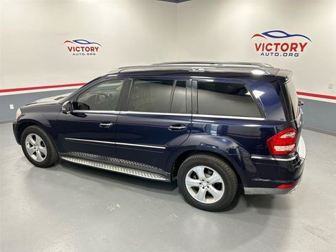 Used 2012 Mercedes-Benz GL 450 4MATIC image 3