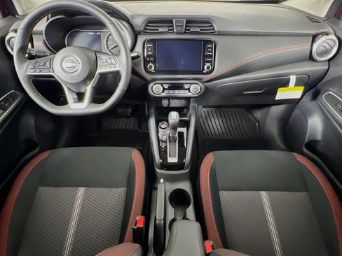 New 2025 Nissan Versa SR w/ Trunk Package FWD image 17