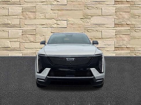Certified 2025 Cadillac Escalade IQ Sport 2 AWD/4WD image 5