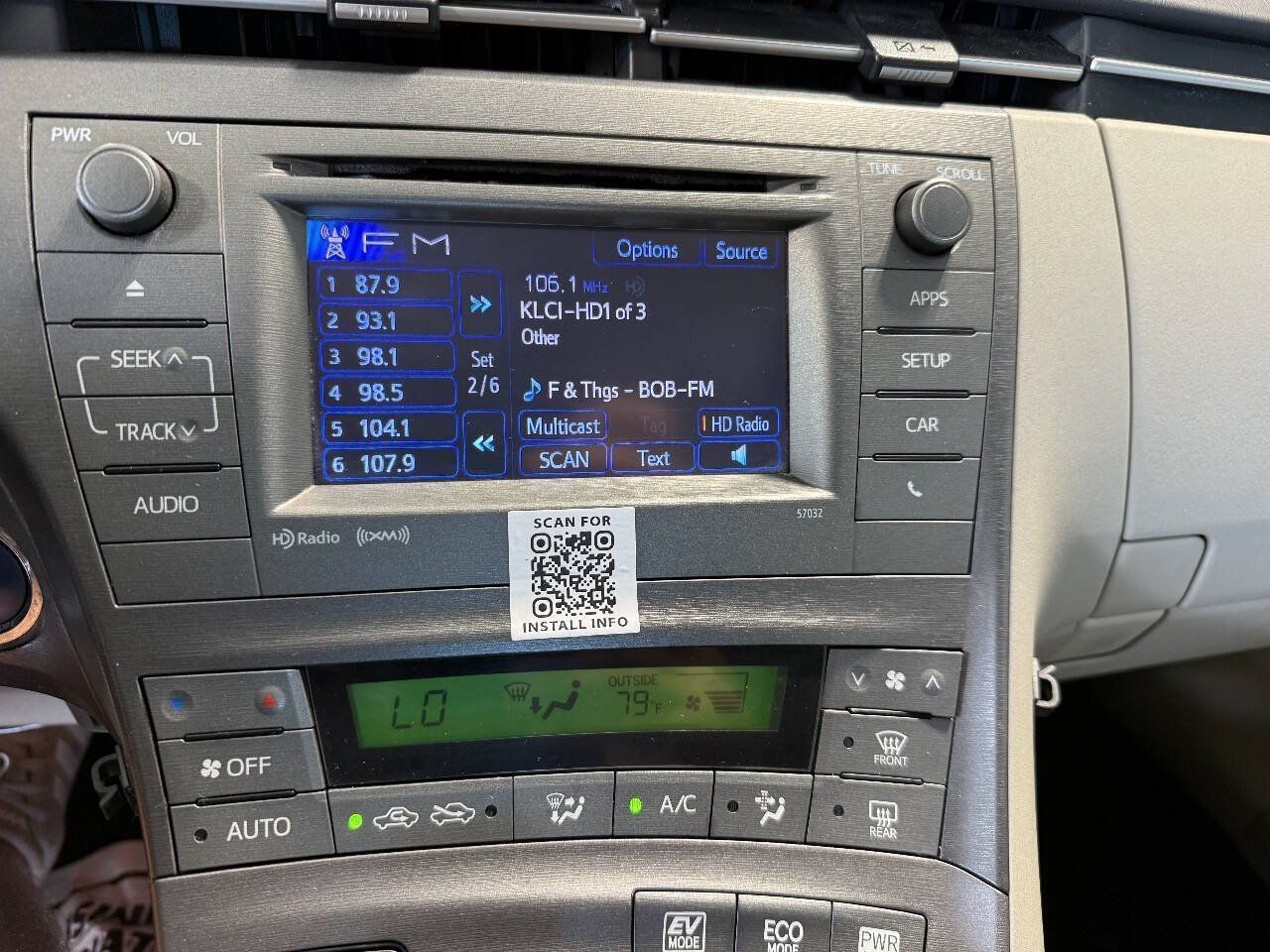 Used 2012 Toyota Prius Three FWD image 18