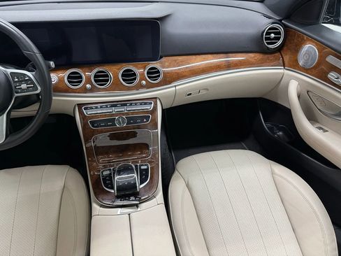 Used 2020 Mercedes-Benz E 450 4MATIC Wagon image 30