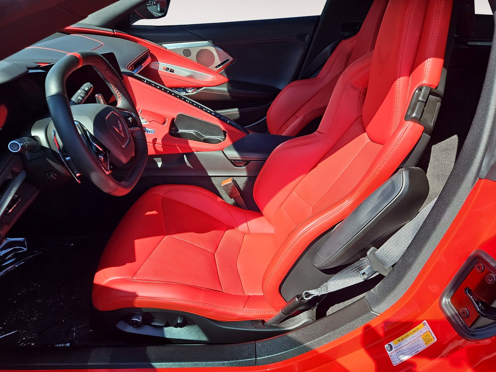 Used 2024 Chevrolet Corvette Stingray Preferred Cpe w/ Z51 Performance Package RWD image 9
