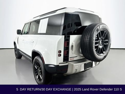 Used 2025 Land Rover Defender 110 S AWD/4WD image 5