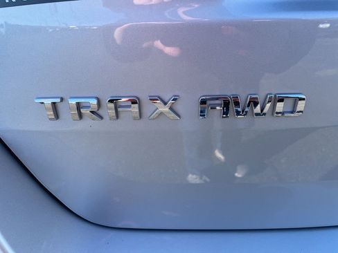 Used 2020 Chevrolet Trax Premier image 7