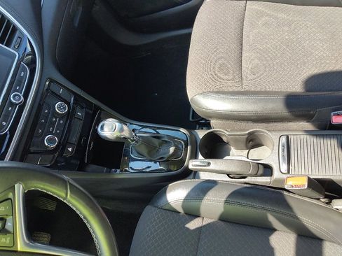Used 2019 Buick Encore Preferred FWD image 26
