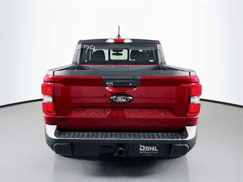 New 2025 Ford Maverick Lariat w/ Black Appearance Package image 6