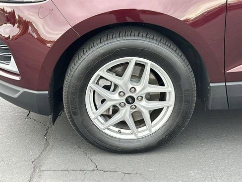 Used 2024 Ford Edge SEL image 31