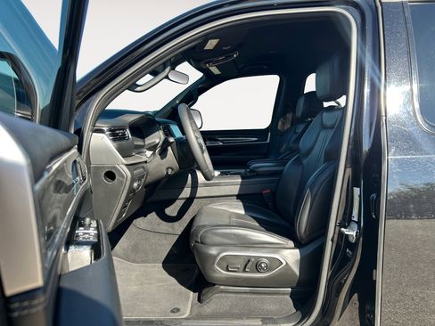 Used 2022 Jeep Wagoneer Series II image 22