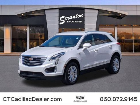 Used 2019 Cadillac XT5 AWD image 1