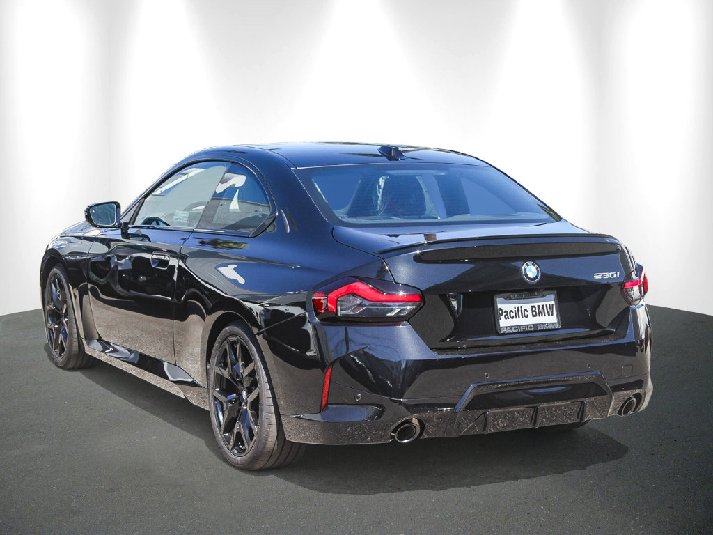 New 2026 BMW 230i Coupe w/ Premium Package RWD image 4