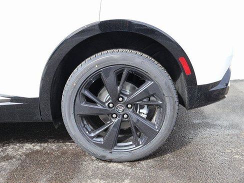 New 2025 Buick Envision Sport Touring image 31