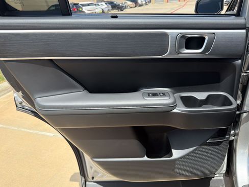 Certified 2025 Hyundai Santa Fe Limited AWD/4WD image 27