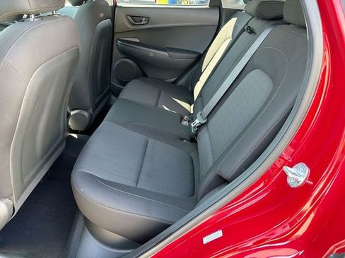 Used 2023 Hyundai Kona SEL AWD/4WD image 25