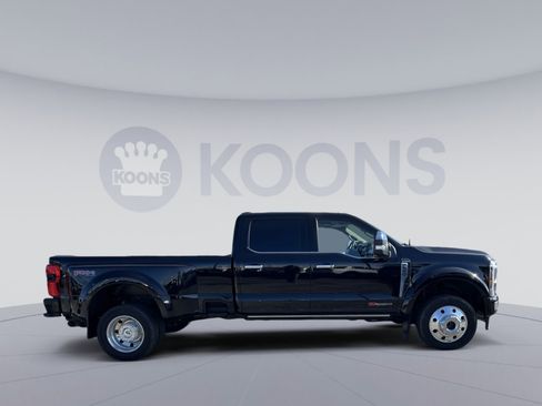 Certified 2025 Ford F450 Platinum w/ Platinum Plus Package AWD/4WD image 8