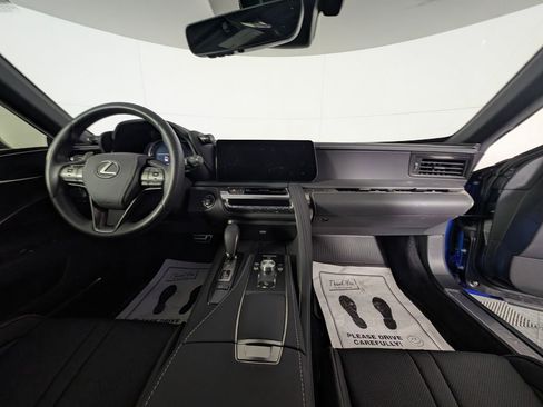Used 2024 Lexus LC 500 Convertible image 18