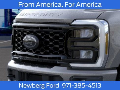 New 2026 Ford F250 XLT w/ XLT Premium Package AWD/4WD image 17