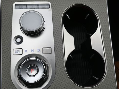 New 2026 Genesis GV80 2.5T Advanced image 10